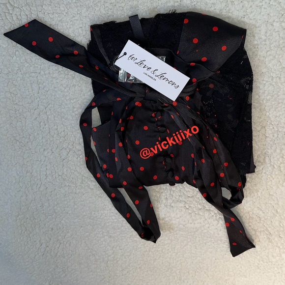 Melrose Robe - Picture 2 of 3